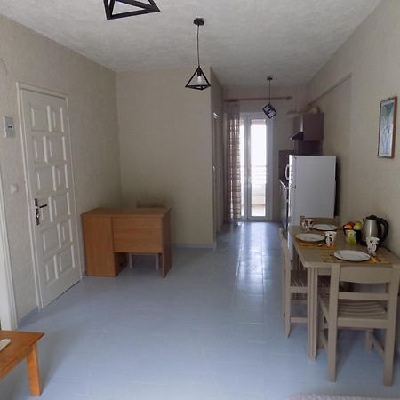 Afrodite Spacious Apartments! Agia Efimia Eksteriør billede