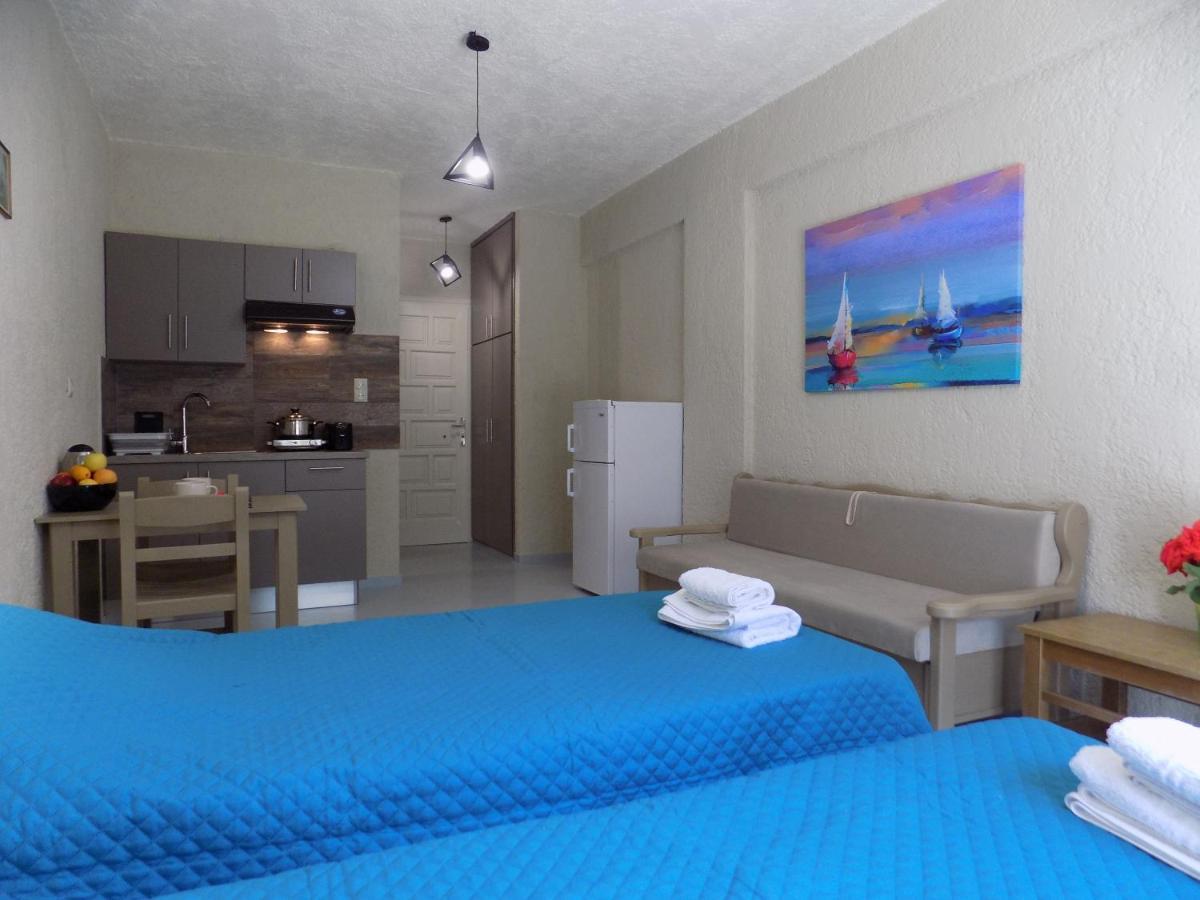 Afrodite Spacious Apartments! Agia Efimia Eksteriør billede