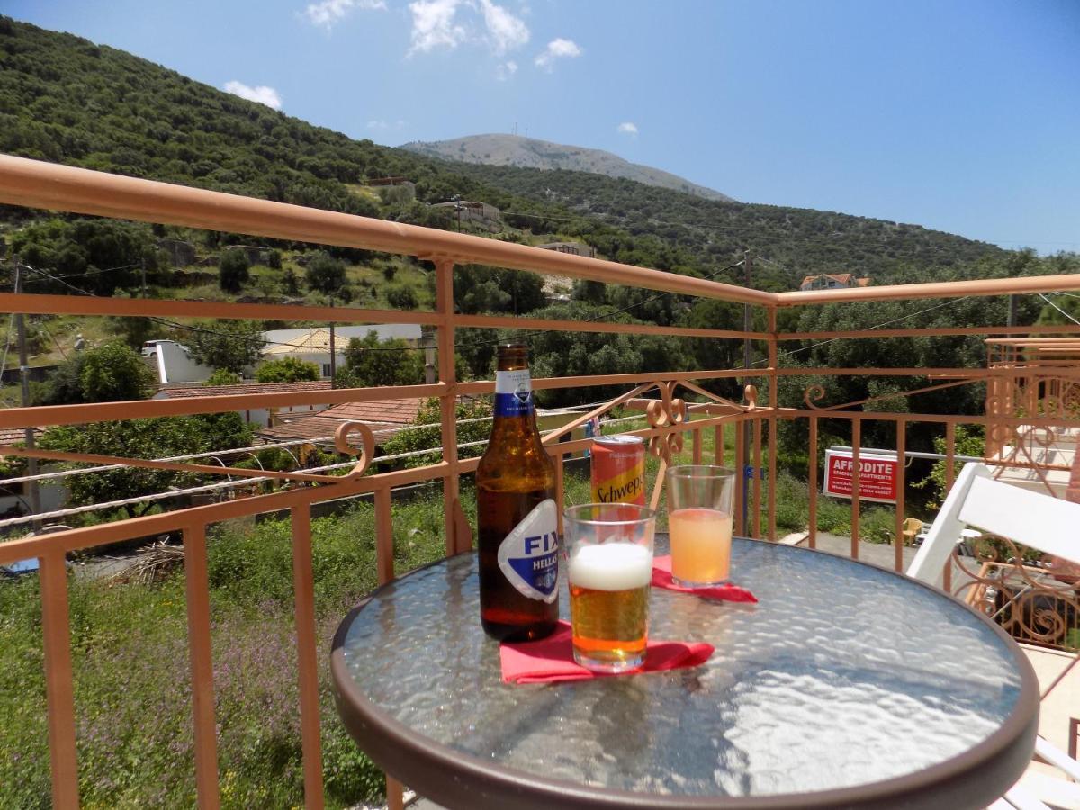 Afrodite Spacious Apartments! Agia Efimia Eksteriør billede