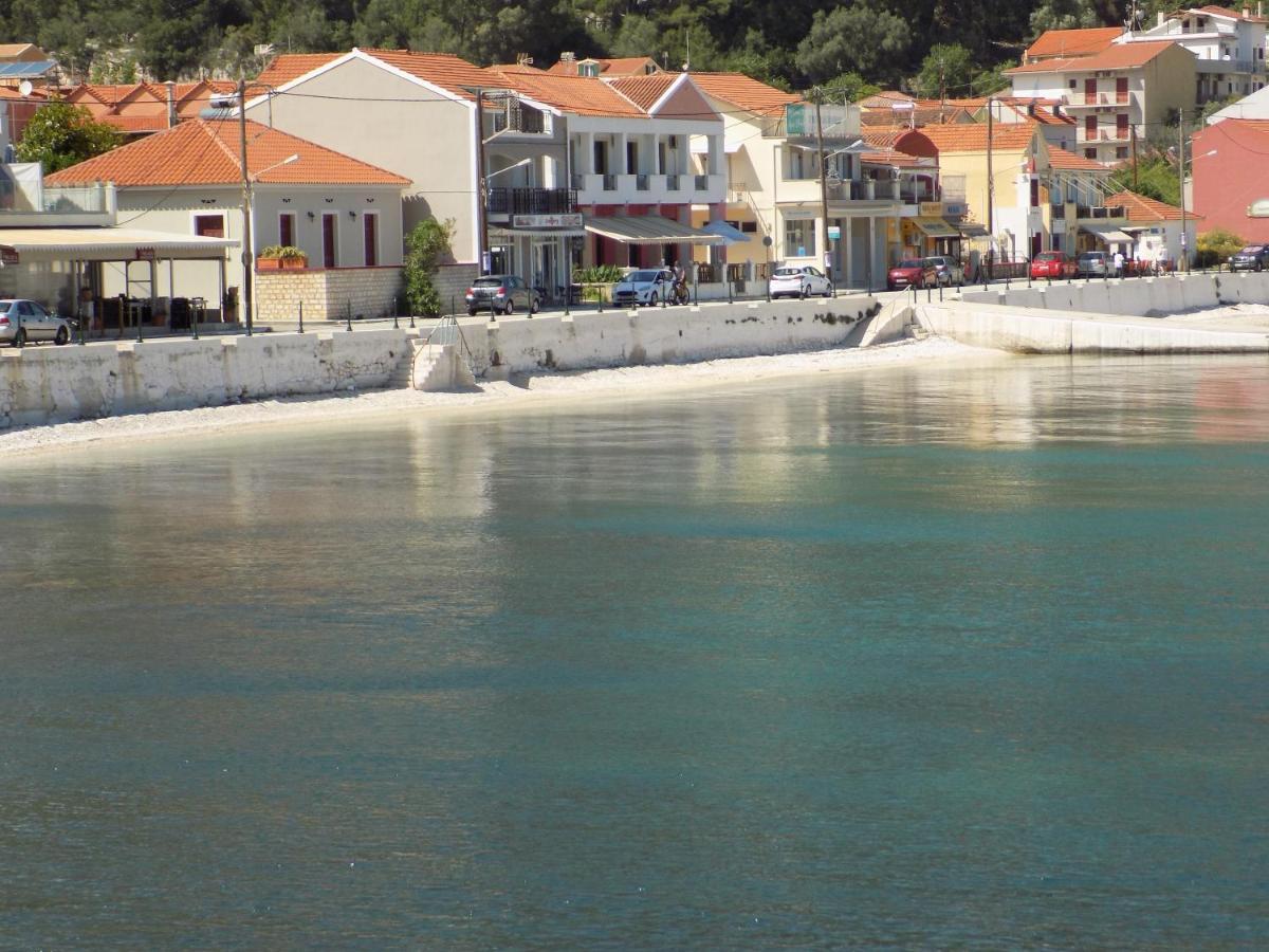 Afrodite Spacious Apartments! Agia Efimia Eksteriør billede