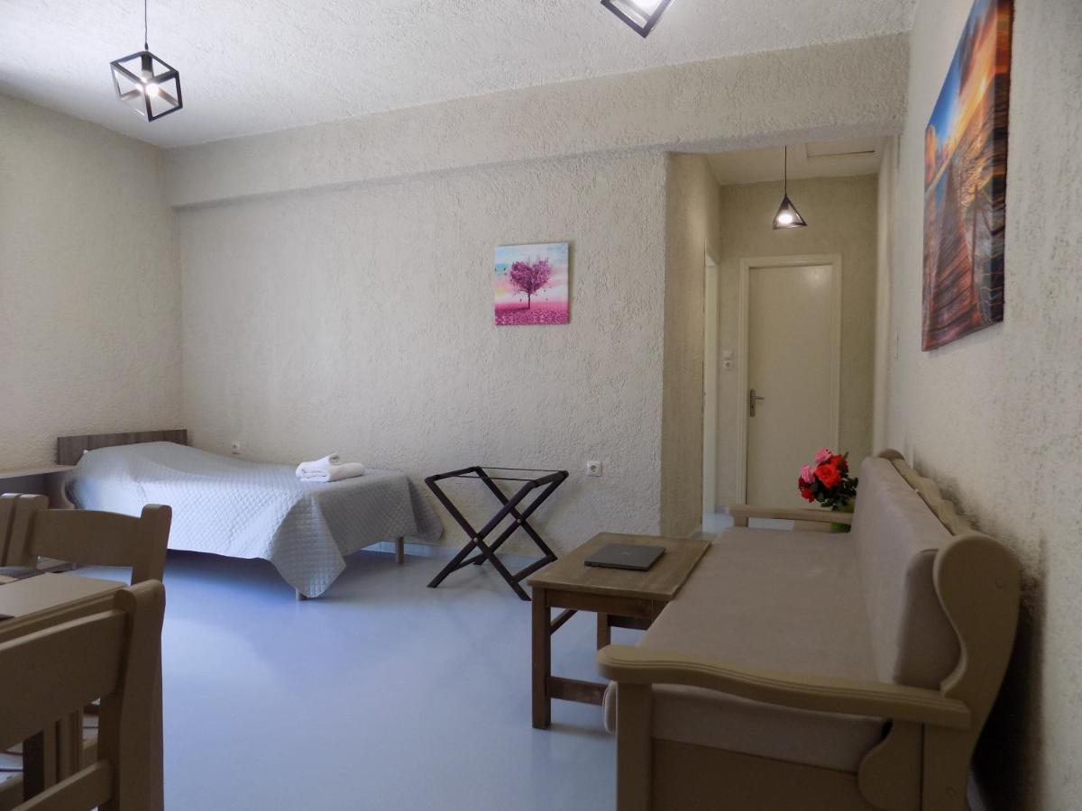 Afrodite Spacious Apartments! Agia Efimia Eksteriør billede