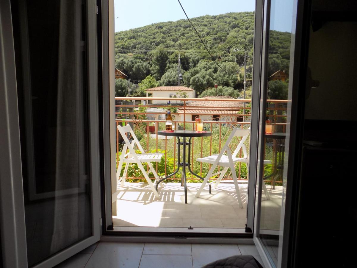 Afrodite Spacious Apartments! Agia Efimia Eksteriør billede